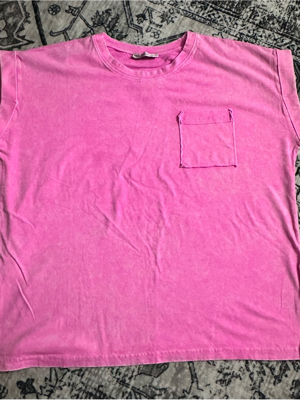 Zenana Outfitters Pink Short-Sleeve Pocket Tee